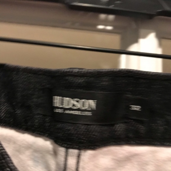Hudson jeans !!!Firm - Picture 3 of 6